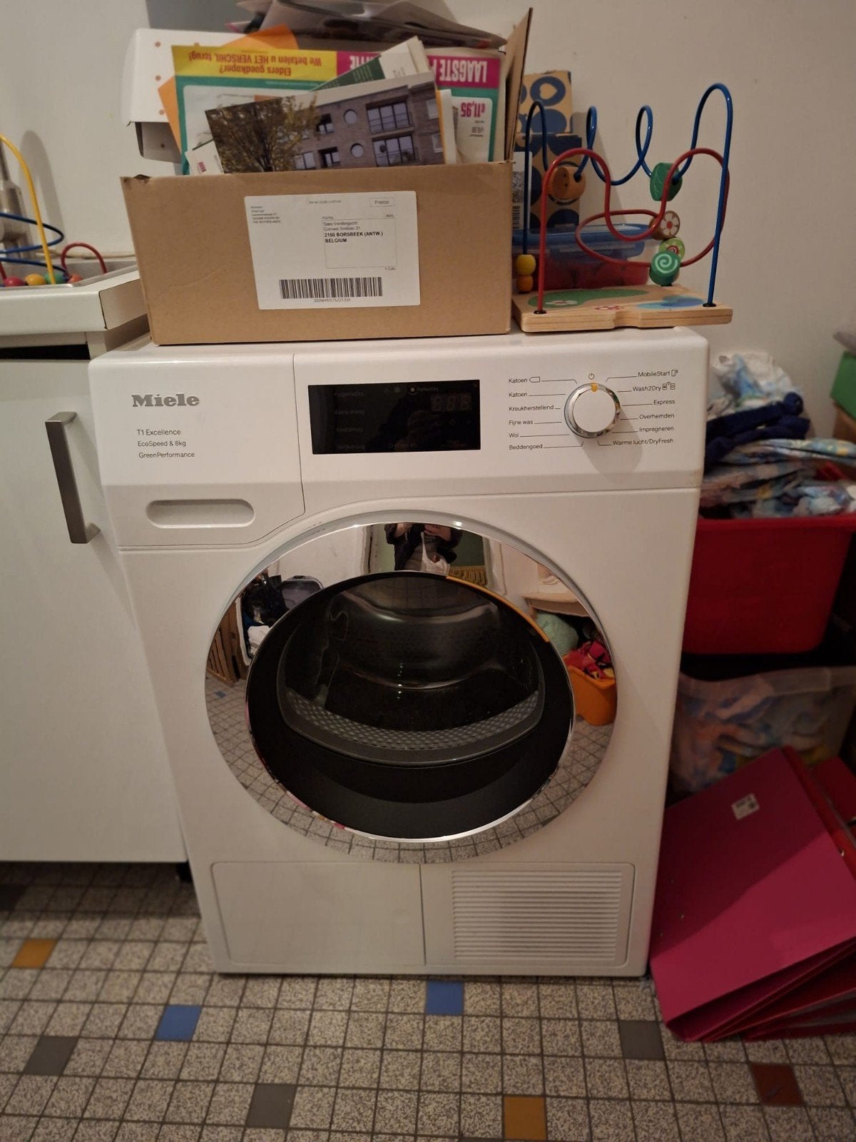 Miele droogkast T1, Elektronische apparatuur, Ophalen