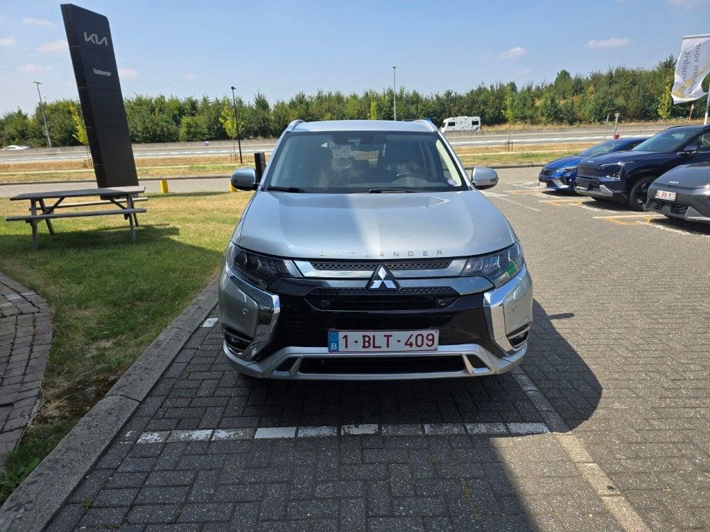mitsubishi outlander phev 64000km bj 01/2020, Auto's, Mitsubishi, Automaat, Outlander, SUV of Terreinwagen, Zilver of Grijs