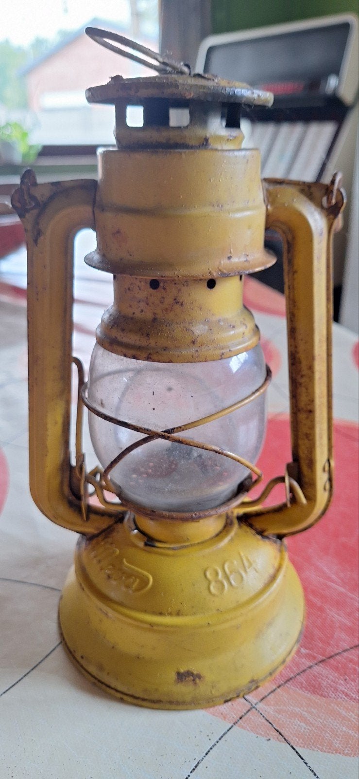 oude stormlamp, Ophalen