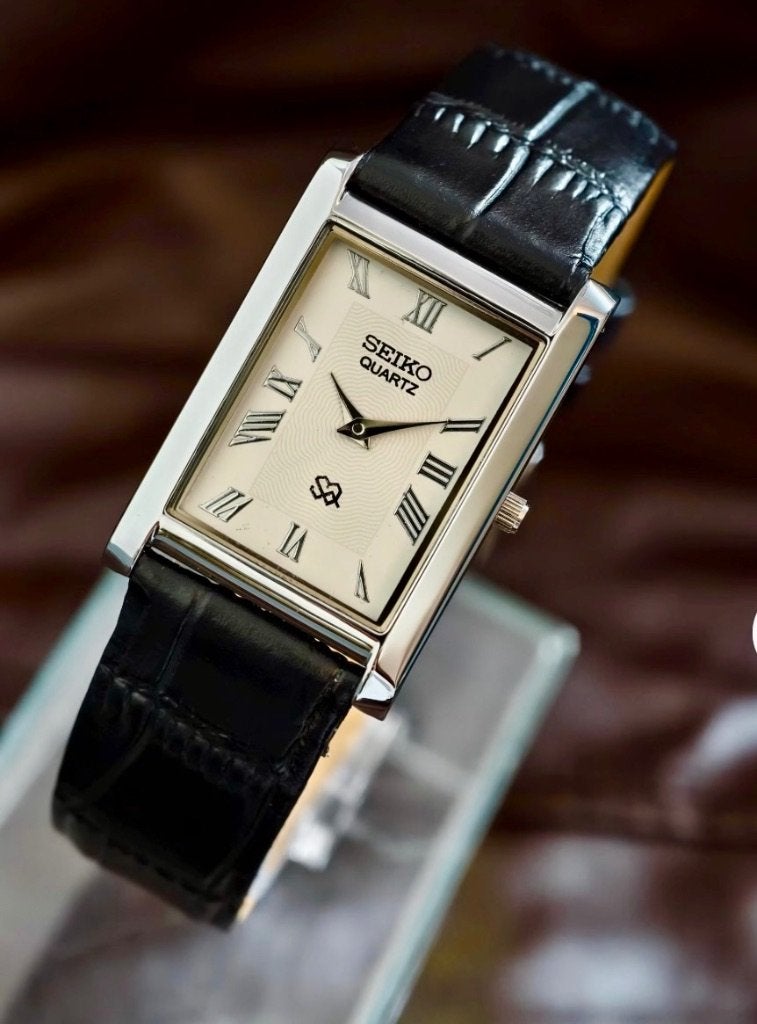 Montre vintage hommage Seiko Tank neuve, Handtassen en Accessoires, Horloges | Antiek, Polshorloge, Overige merken, Staal, Onbekend