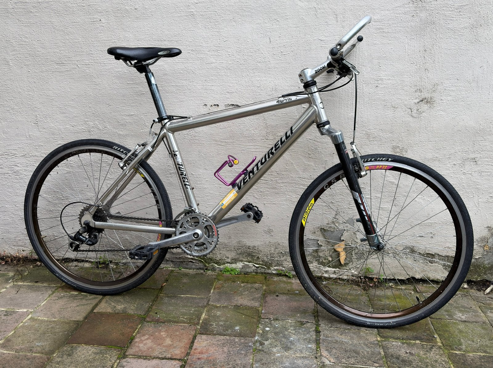 Venturelli Mountainbike KLEINE MAAT, Fietsen en Brommers, Ophalen, Zo goed als nieuw