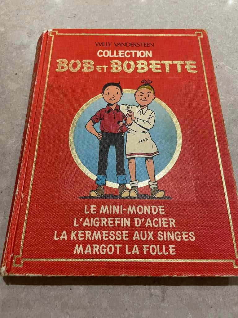 Livre Collection Bob & Bobette, Une BD, Enlèvement ou Envoi, Utilisé