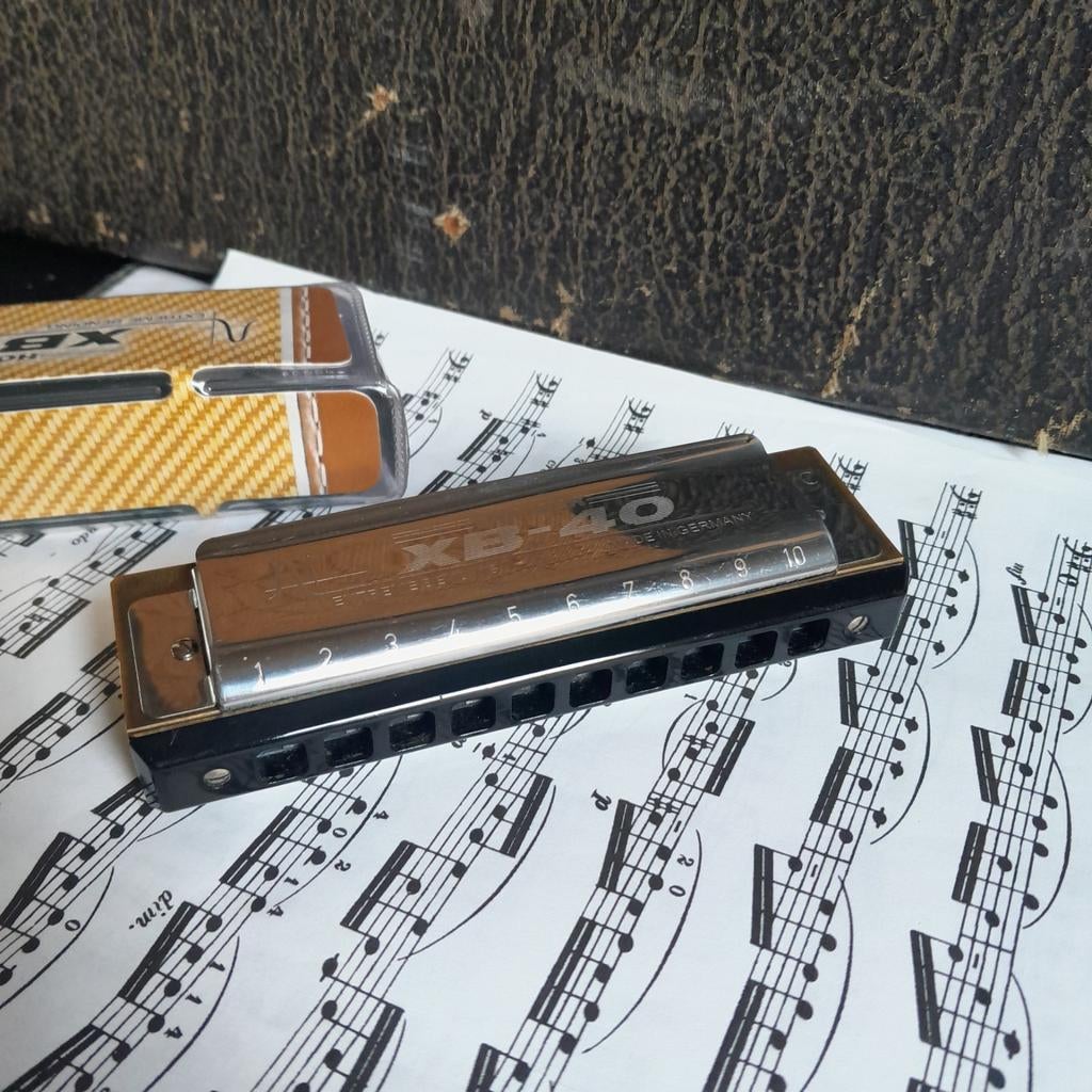 Hohner Xb-40, Musique & Instruments, Enlèvement ou Envoi
