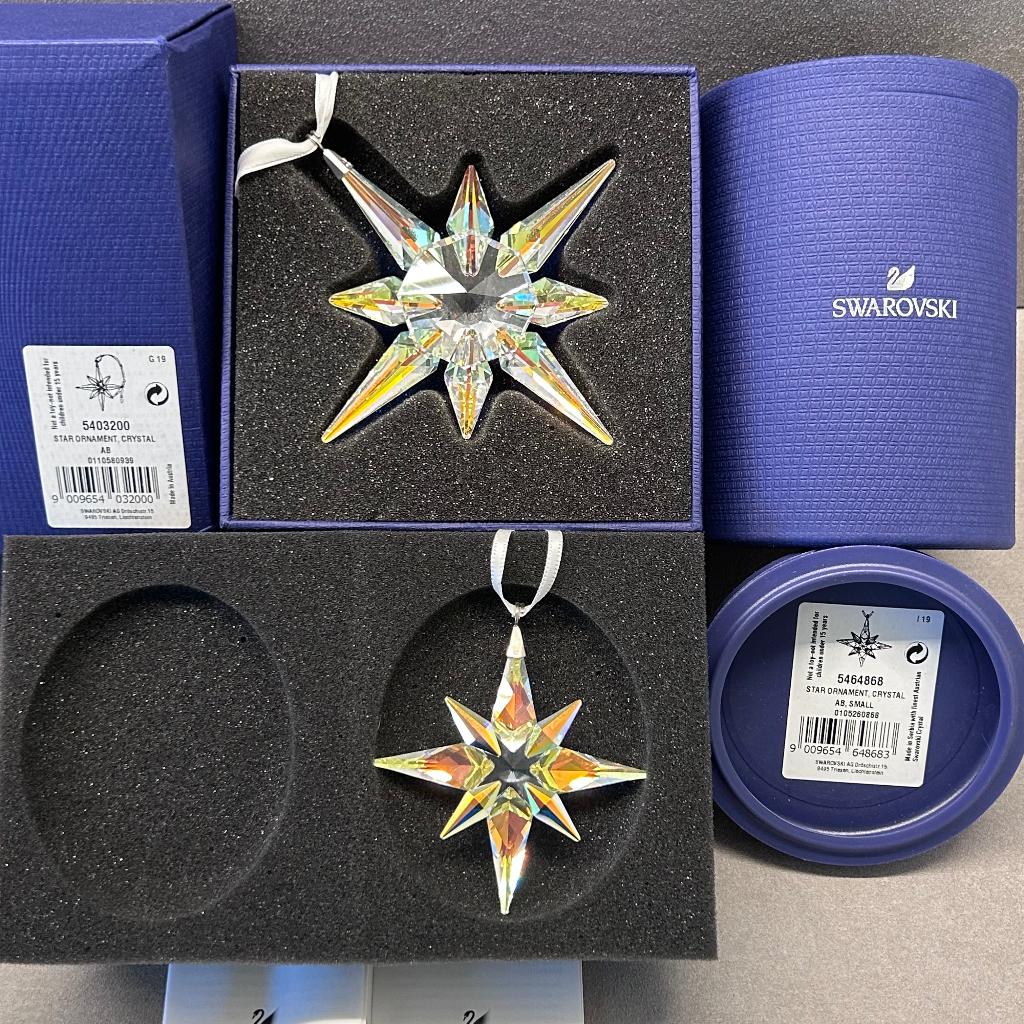 Swarovski Kerst ster ornament Aurora Borealis Groot & klein, Verzamelen, Swarovski, Ophalen of Verzenden, Nieuw, Figuurtje