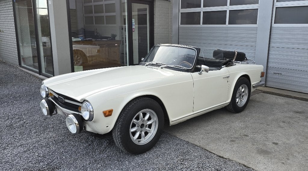 TRIUMPH TR6 PI, foto 2