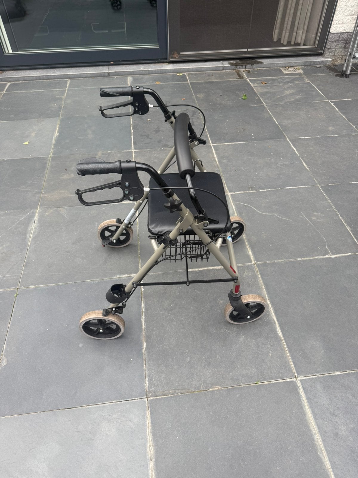 Rollator, Divers, Enlèvement, Comme neuf