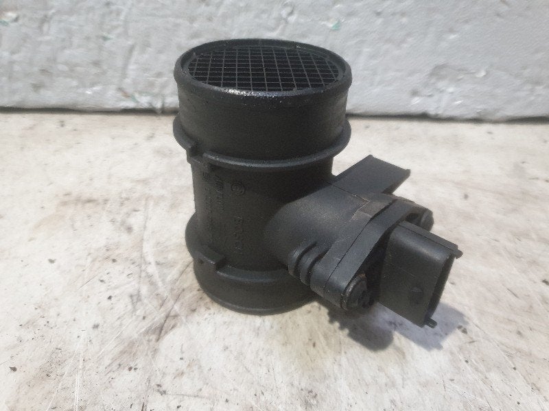 DÉBITMÈTRE Opel Meriva (A) (0280-218-119), Robert Bosch AG, Opel, Utilisé, Robert-Bosch-Allee 1
74232  Abstatt, DE
