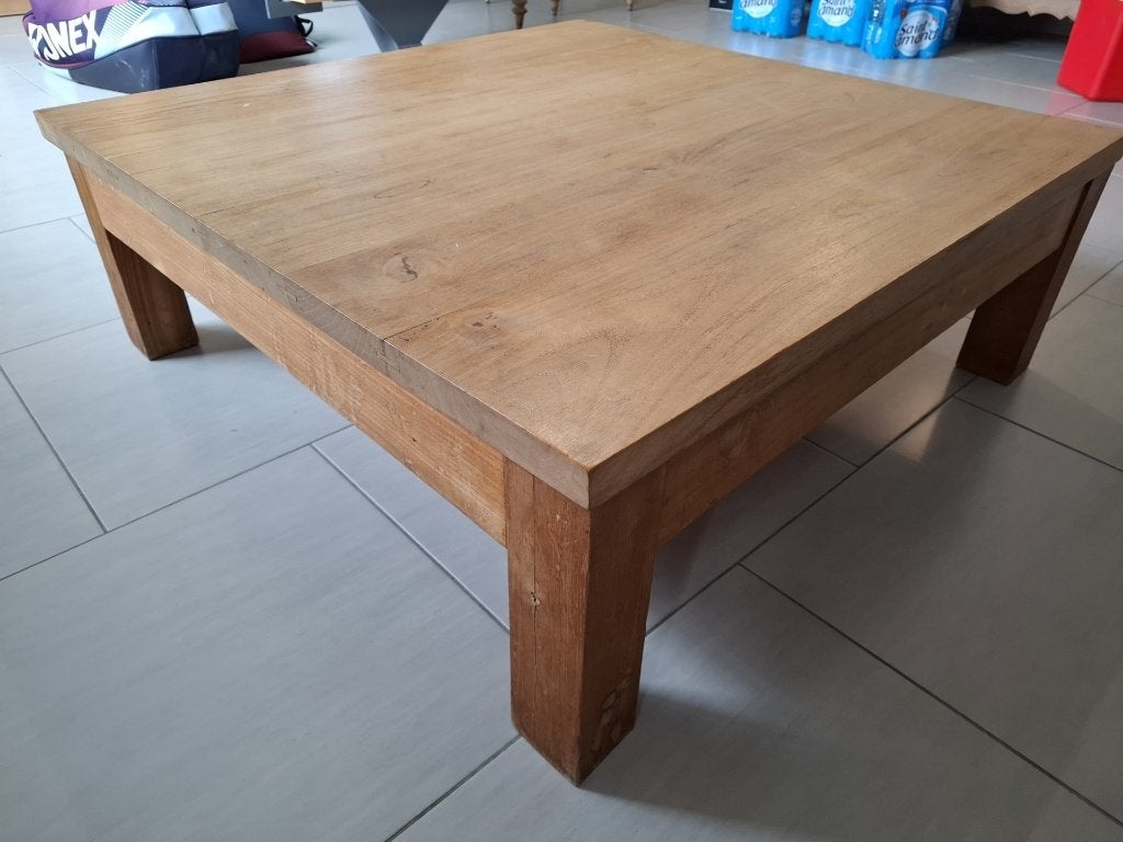 TABLE DE SALON EN CHENE, 100 à 150 cm, Carré, 100 à 150 cm, Enlèvement