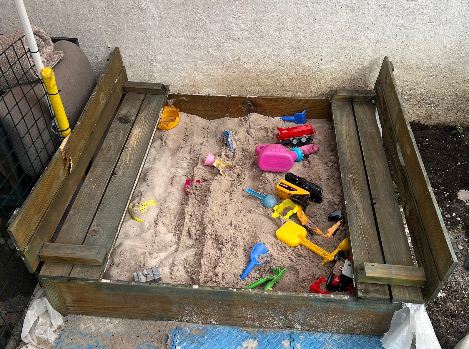 Zandbak met speelzand, Enfants & Bébés, Jouets | Extérieur | Bacs à sable, Enlèvement, Comme neuf