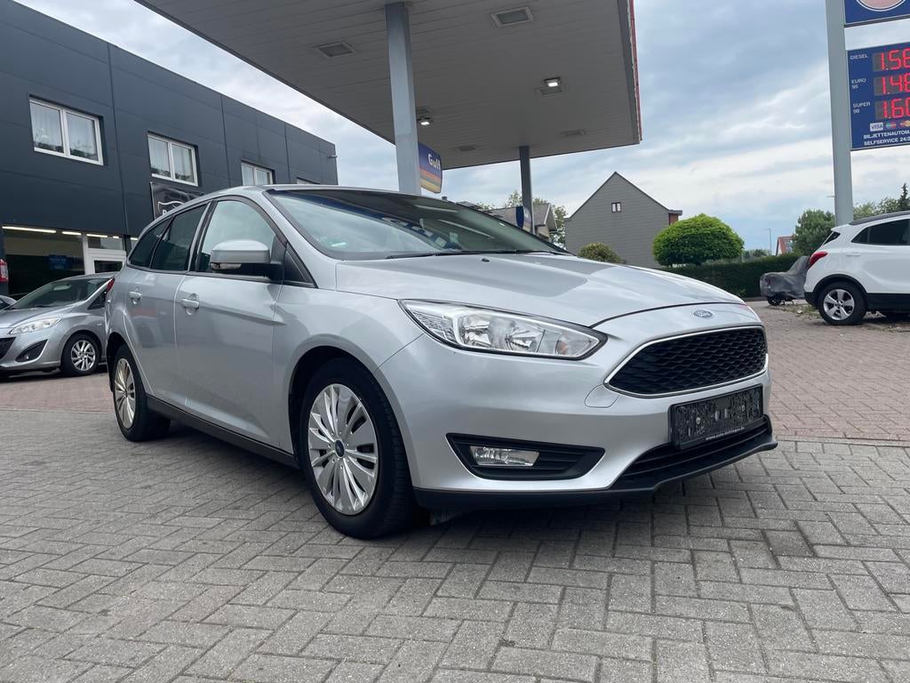 Ford Focus 1.5 - DIESEL - EURO6b - AIRCO - 145.000km - 2015, Autos, Focus, Argent ou Gris, Achat, Euro 6