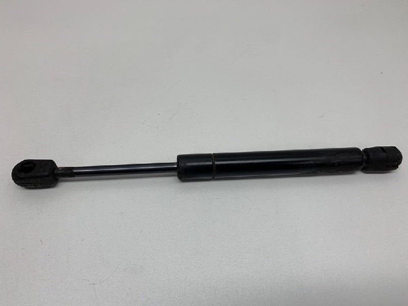 VERIN A GAZ ARRIÈRE DROIT Nissan Primera (P12), Utilisé, Nissan