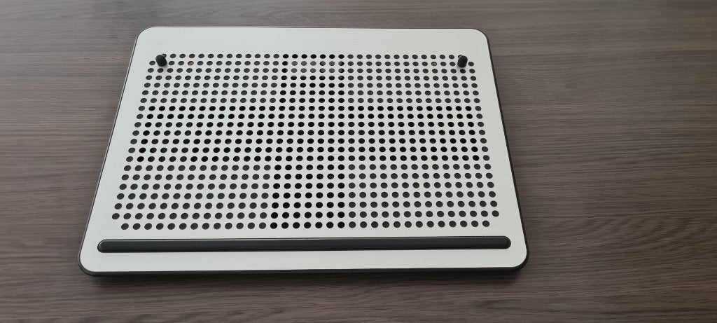 Laptopstandaard met actieve koeling / Laptopcooler, Computers en Software, Ophalen, Nieuw