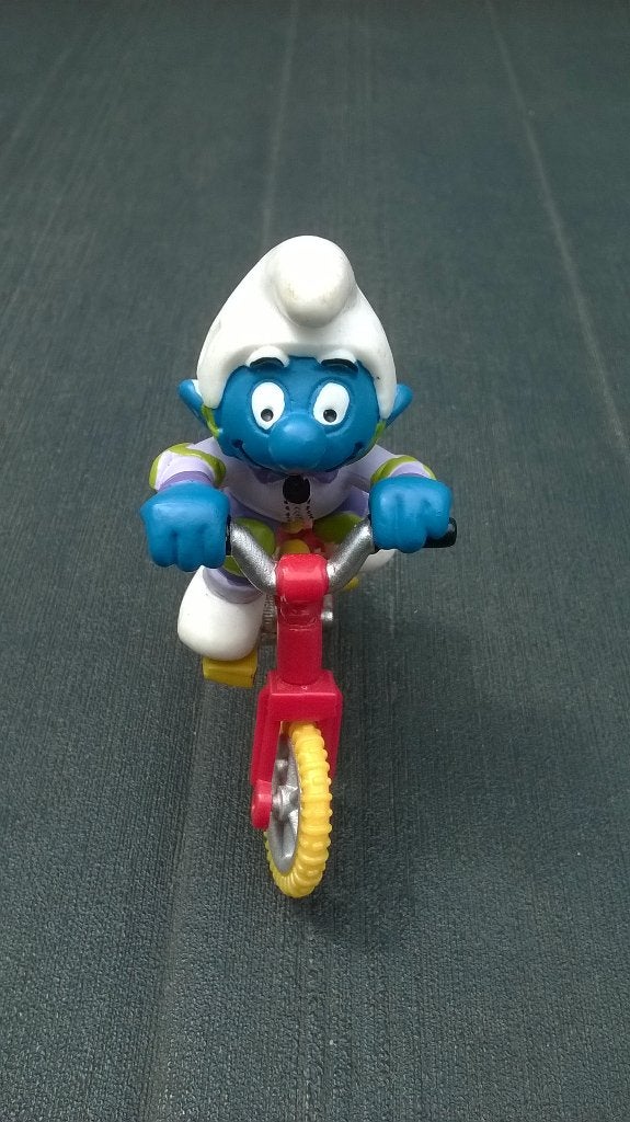 Supersmurf BMX in originele doos 4.0252, Ophalen of Verzenden, Gebruikt, Overige Smurfen, Poppetje, Figuurtje of Knuffel