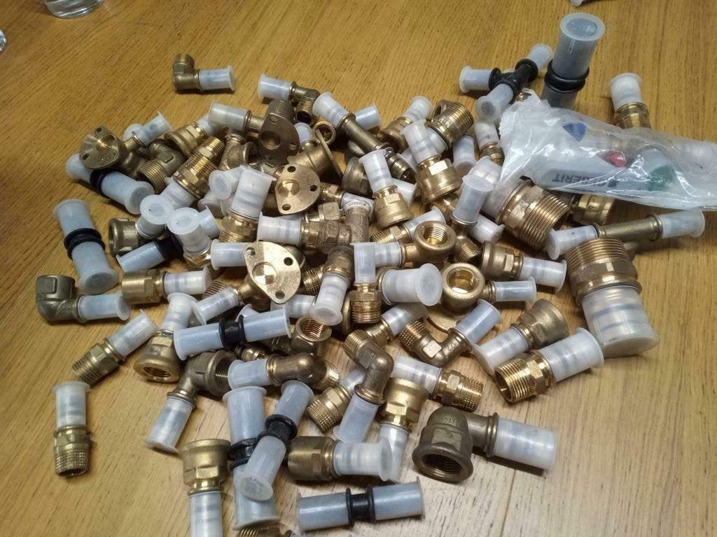 Geberit mepla (+/-60 stuks), Bricolage & Construction, Sanitaire, Enlèvement ou Envoi, Neuf, Cuivre, Autres types