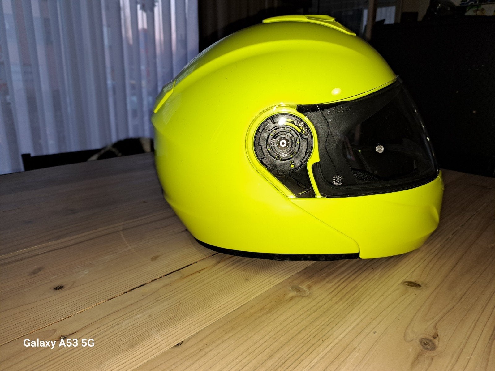 helm, Ophalen