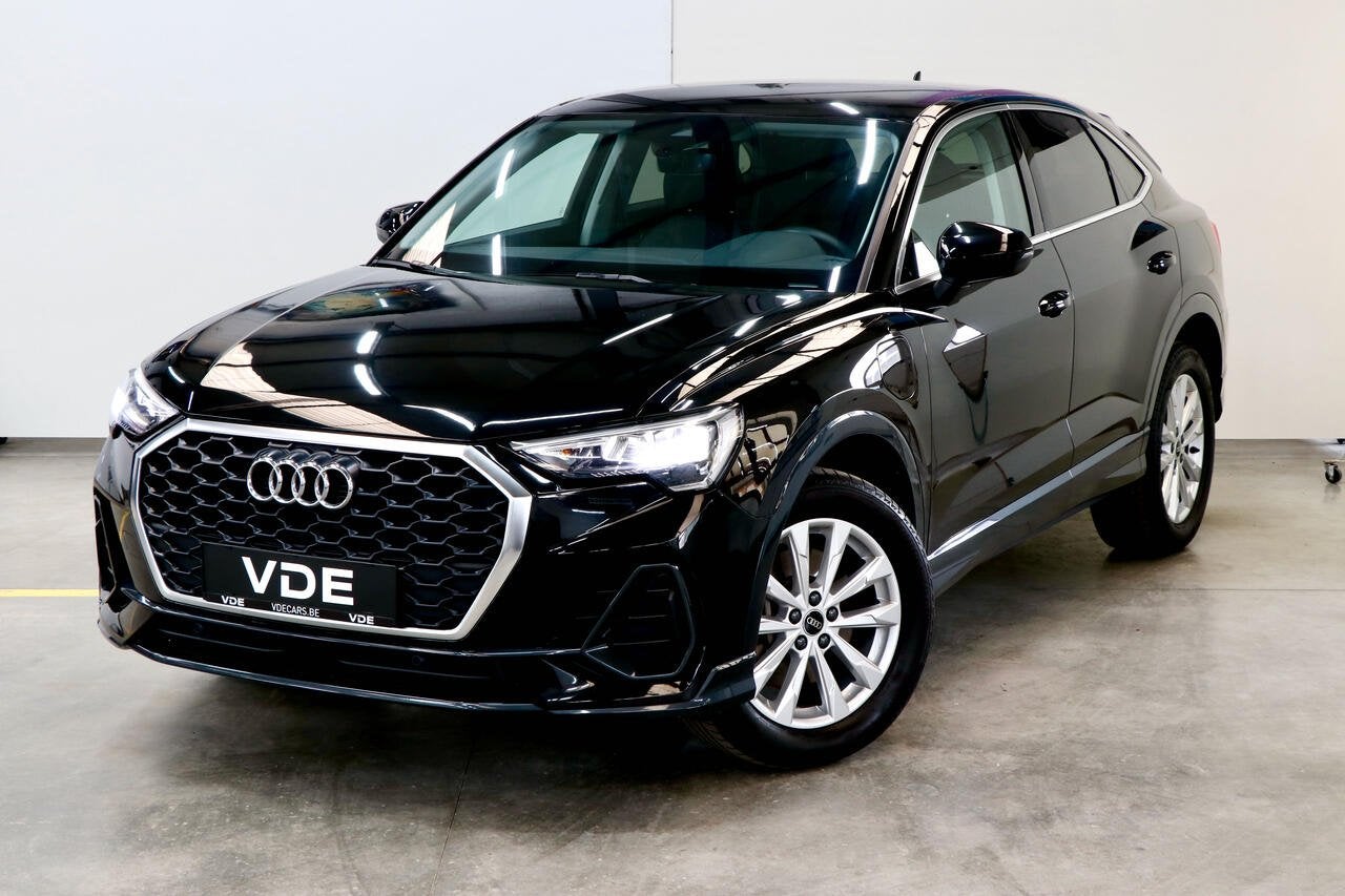 Audi Q3 45 TFSIe Sportback | Stronic, Autos, Euro 6, 0 kg, Noir, 5 portes
