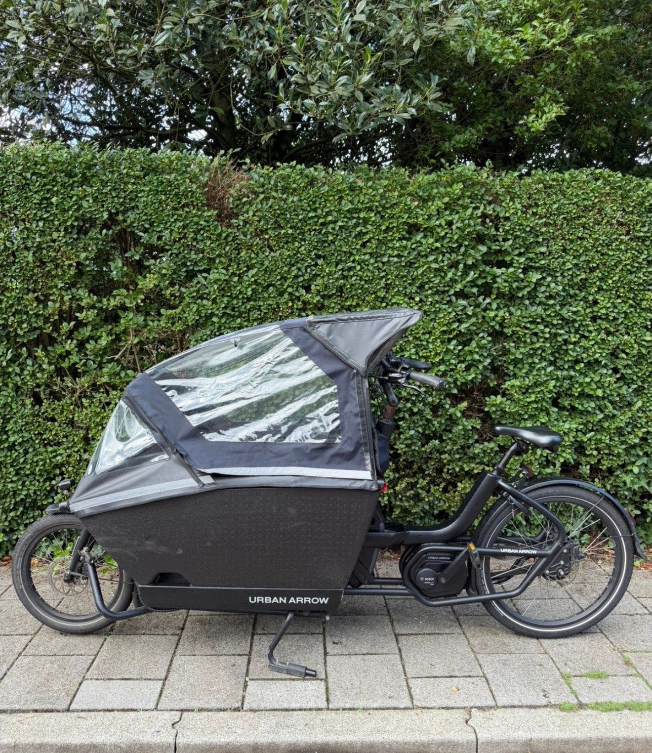 Urban Arrow Family 2022 - Bosch - Bakfiets - 7500 km, Zo goed als nieuw, 2 kinderen, Elektrisch, Schijfrem