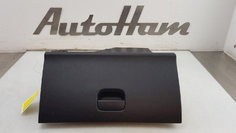 COMPARTIMENT A GANTS Peugeot 308 (4A / C) (|8226LE|8226KX|), Utilisé, Peugeot