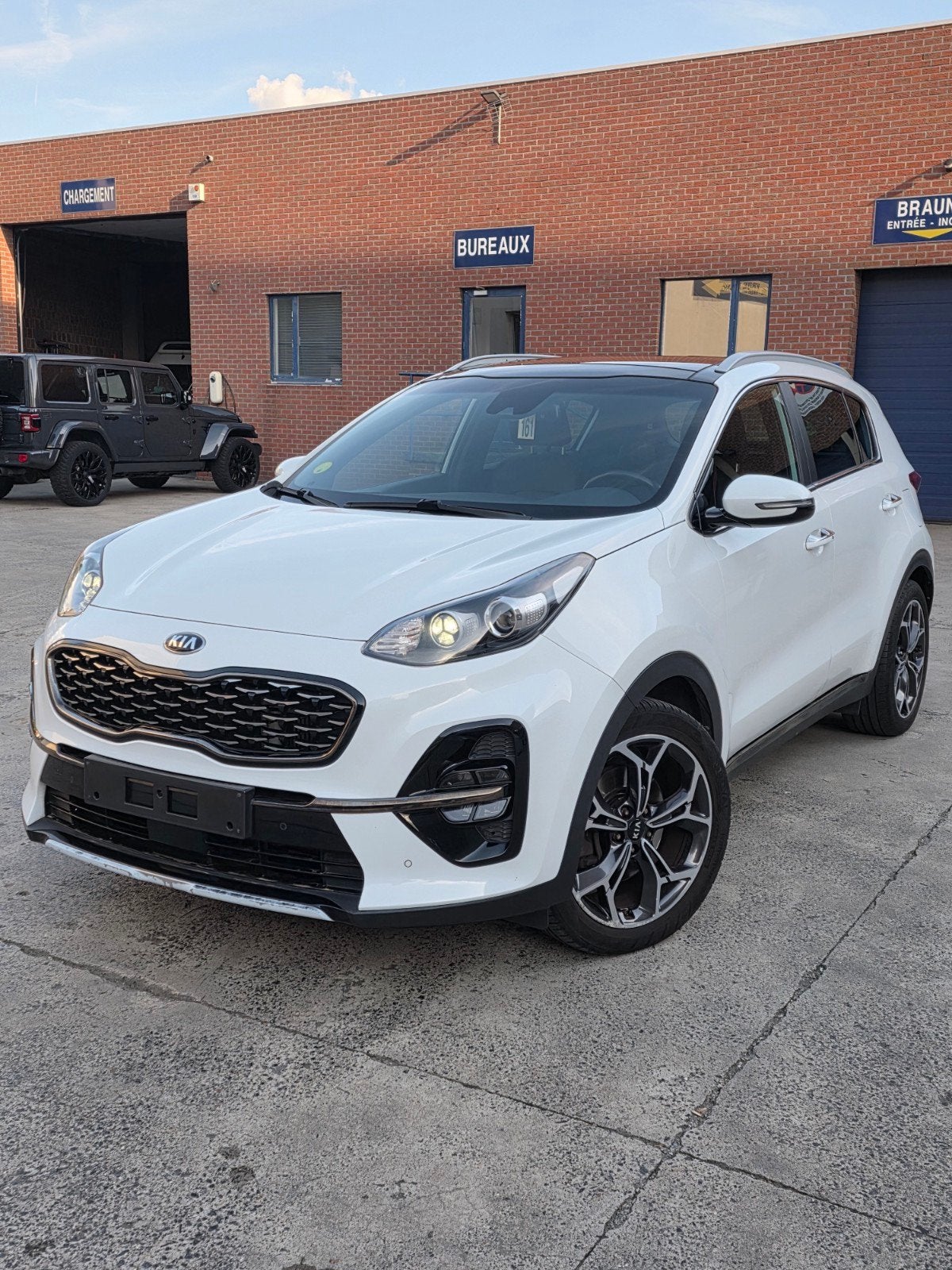kia sportage GT LINE état SHOWROOM
Kia sportage Gt-, Cuir, Euro 6, 5 portes, Automatique