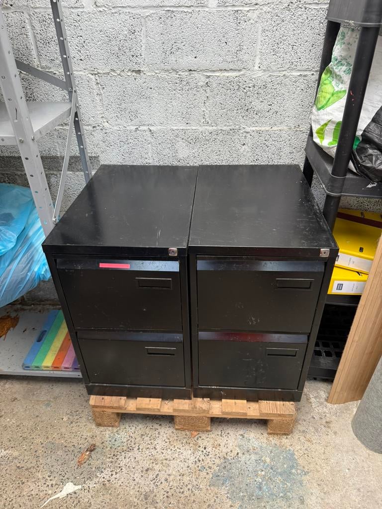 Metalen kast met 2 laden, Ophalen, Zo goed als nieuw