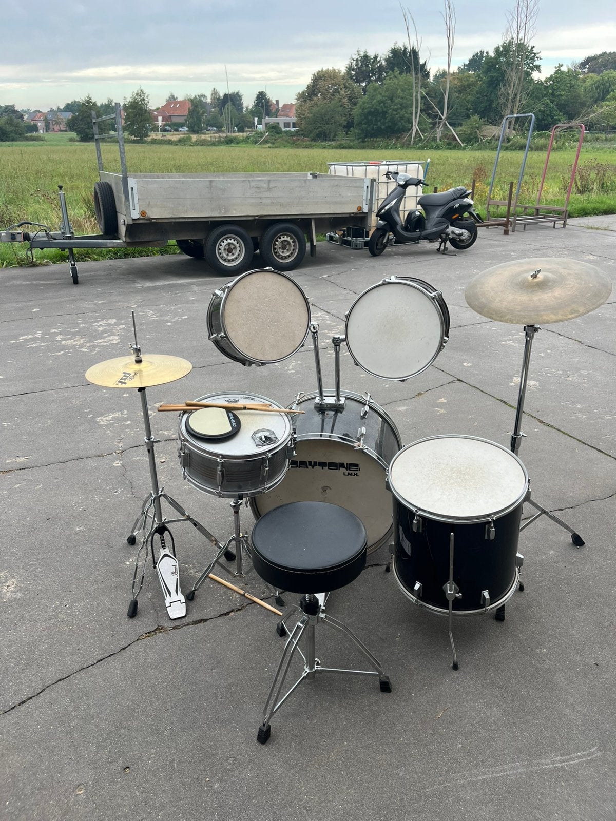 Drumstel in goede staat, Muziek en Instrumenten, Drumstellen en Slagwerk, Ophalen, Gebruikt