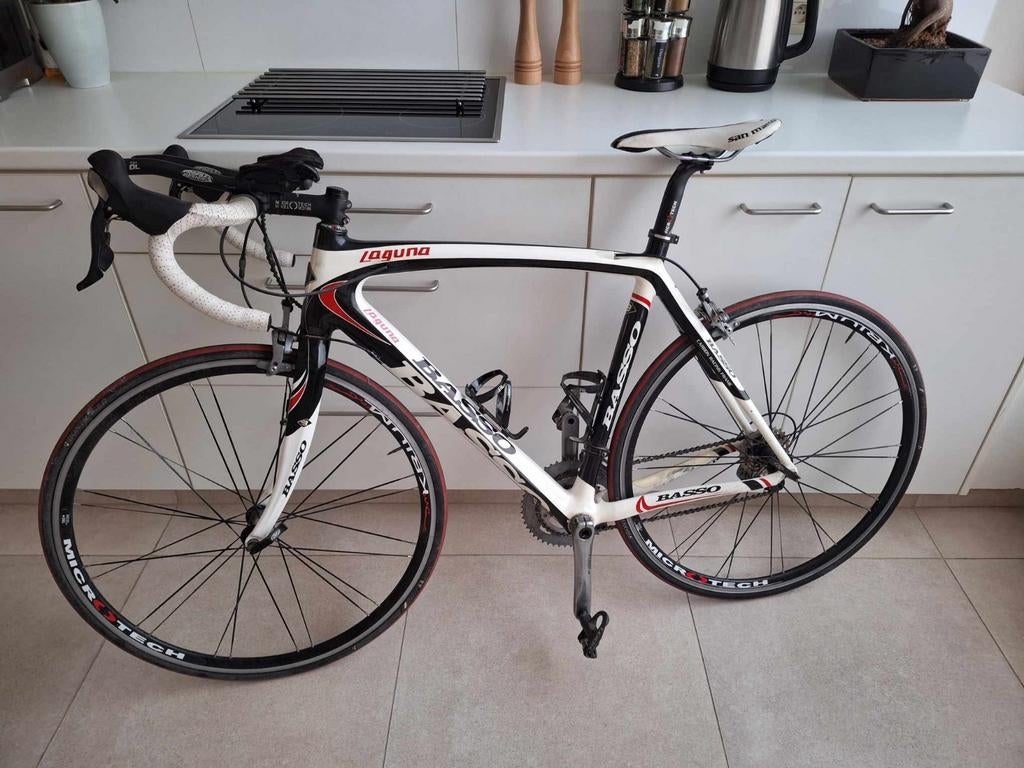 Basso Laguna Carbon racefiets., Fietsen en Brommers, Carbon, Velgrem, Zo goed als nieuw, 53 tot 57 cm
