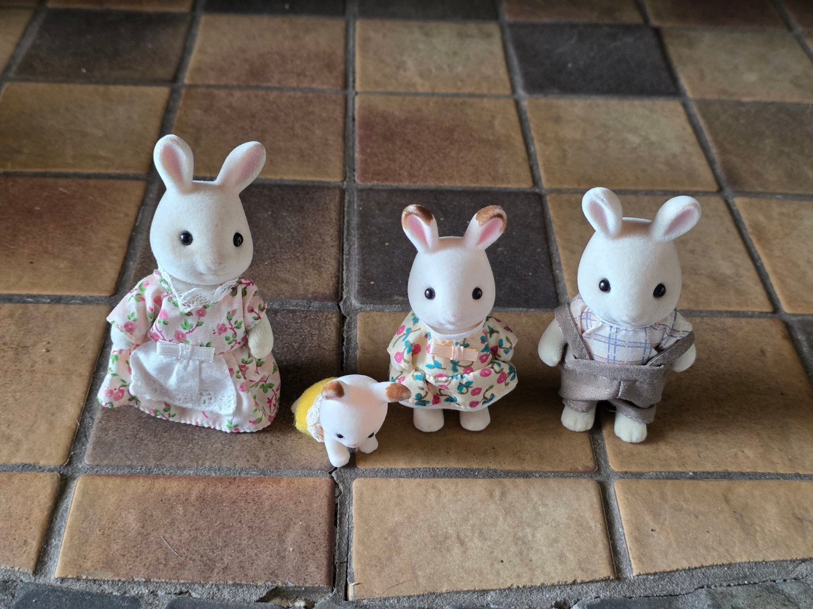 sylvanian families konijnen familie, Enlèvement ou Envoi