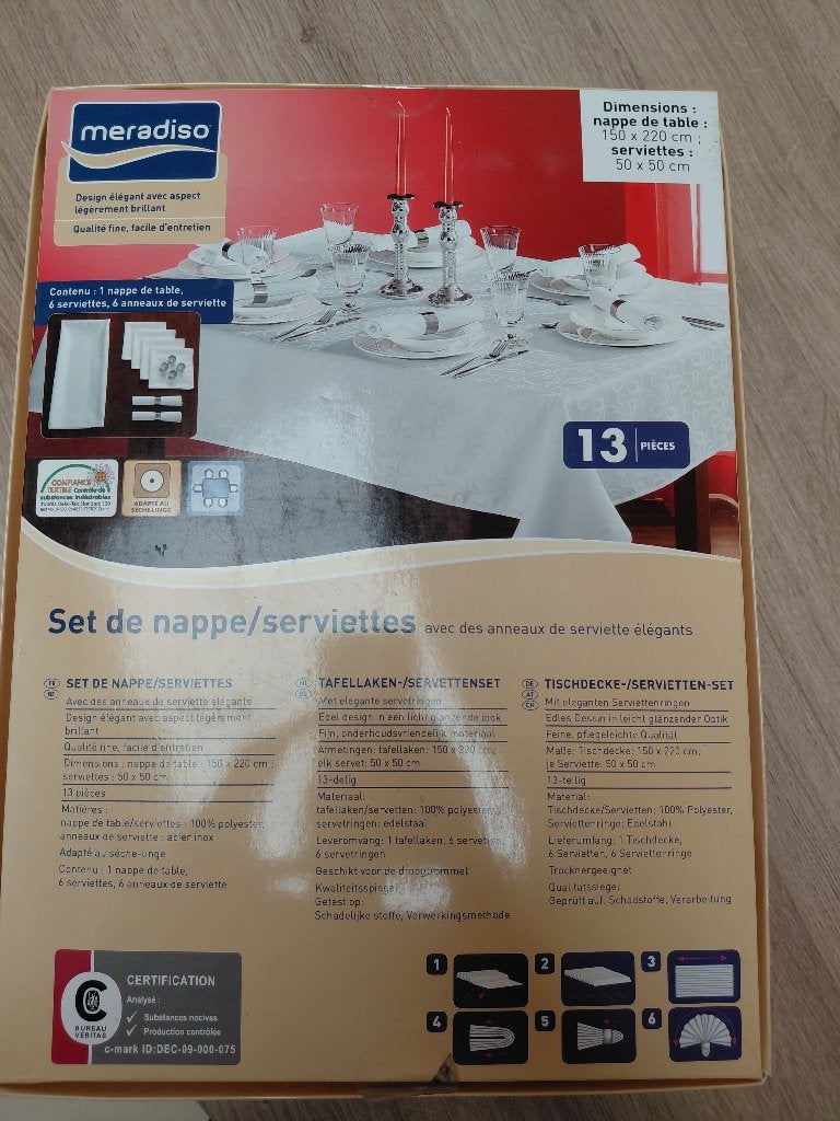 Set de serviettes/serviettes, Neuf, Accessoires inclus, Plastique, Enlèvement