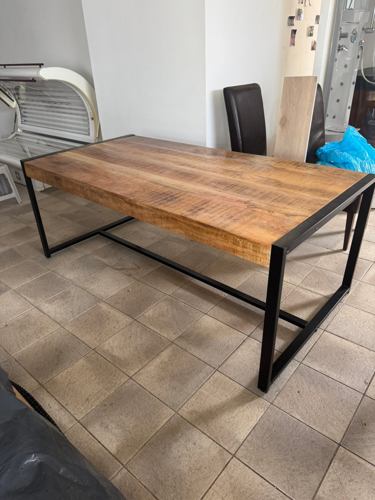 Tafel hout + staal, Ophalen, 50 – 75, 50 tot 100 cm, Zo goed als nieuw