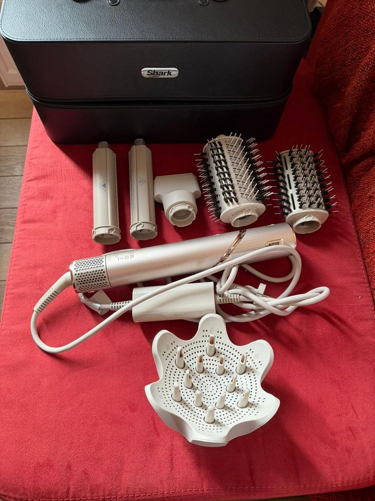 Shark flex style, Handtassen en Accessoires, Uiterlijk | Haarverzorging, Ophalen, Zo goed als nieuw