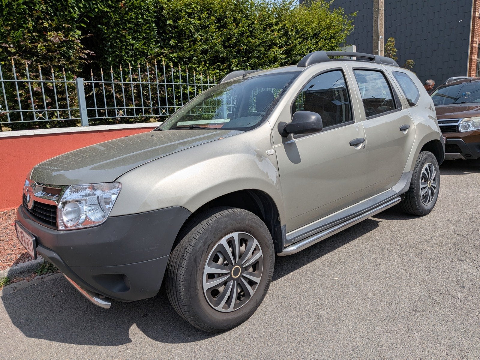 Dacia Duster 1.6 Essence 2012, Avant, Dacia