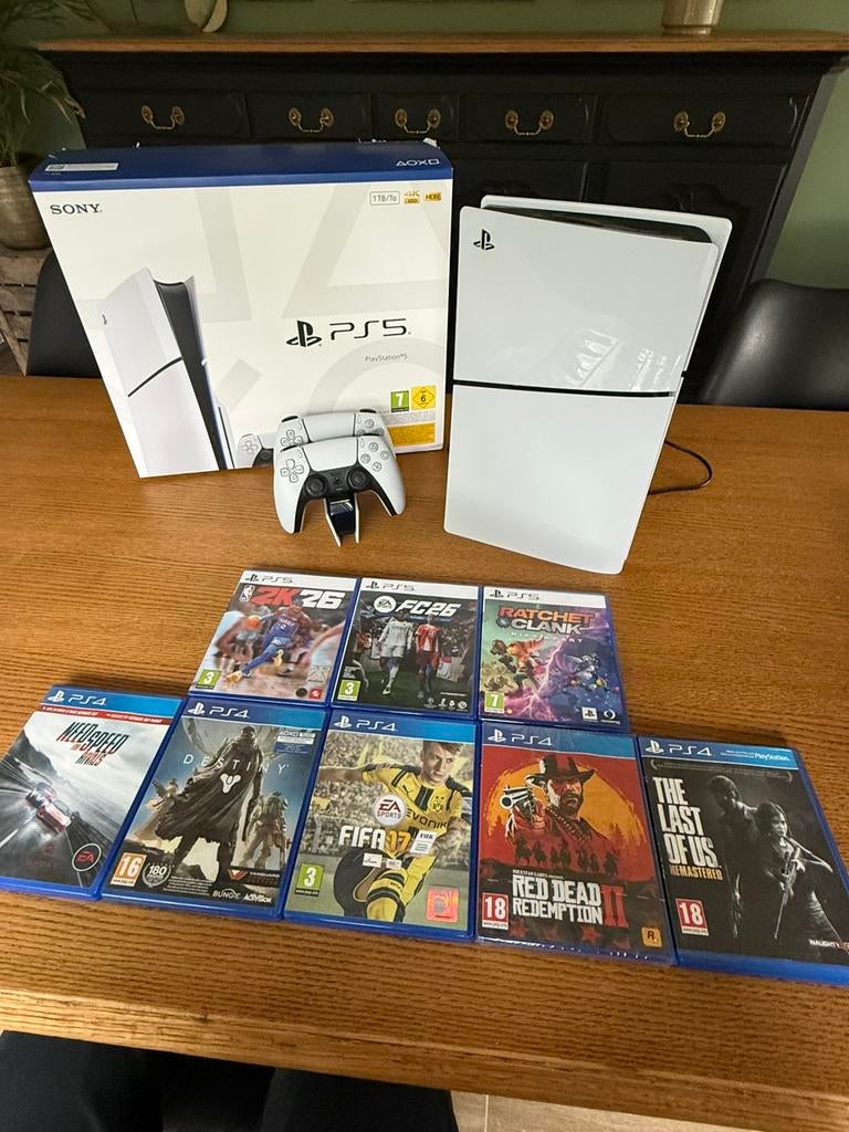 PS5 Disc Edition 1TB incl. 2 controllers & 8 games, Ophalen, Nieuw