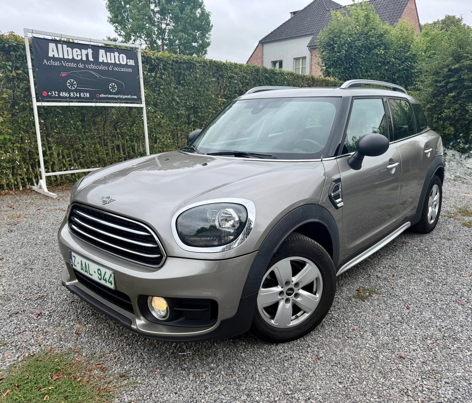 MINI COUNTRYMAN 1.5 BENZINE. 75KW. EURO 6b. GPS., Auto's, Voorwielaandrijving, 75 kW, Euro 6, Countryman