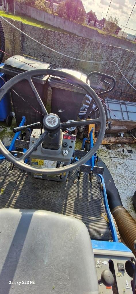 tracteur tondeuses a vendre Iseki SF 330, Zakelijke goederen, Landbouw | Tractoren, Gebruikt, Ophalen