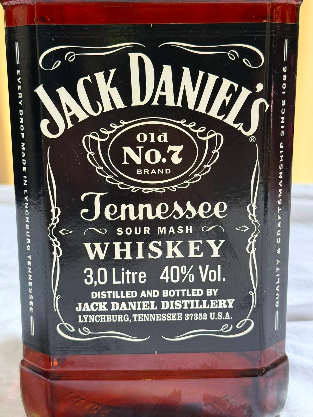 Grote decoratieve whisky- en rumbottels, Ophalen, Nieuw