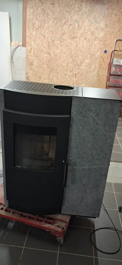 Rika induo 2 poêle mixte bois pellet, Comme neuf, Enlèvement, Bois, Autres types