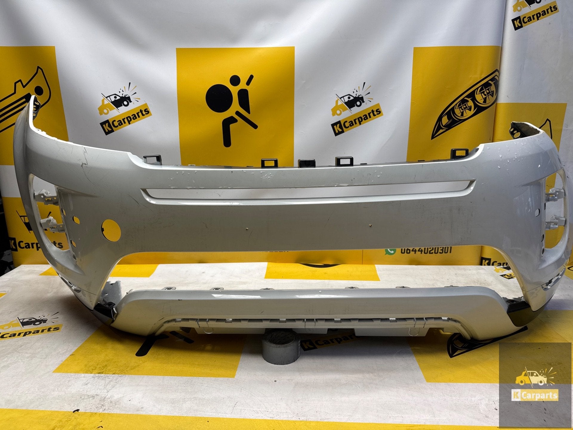 RANGE ROVER EVOQUE DYNAMIC Voorbumper K8D2-17F775-BB LRG03, Info@fabrikant.eu, Bumper, Fabrikant BV, Gebruikt