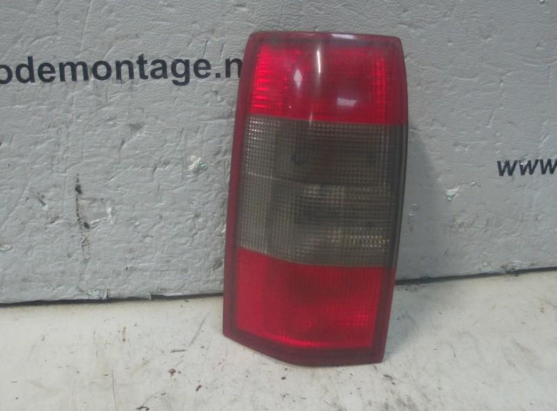 ACHTERLICHT LINKS Opel Omega B Caravan (21 / 22 / 23), Gebruikt, Opel, Rixbecker Straße 75
59552  Lippstadt, DE, Info@forvia.com