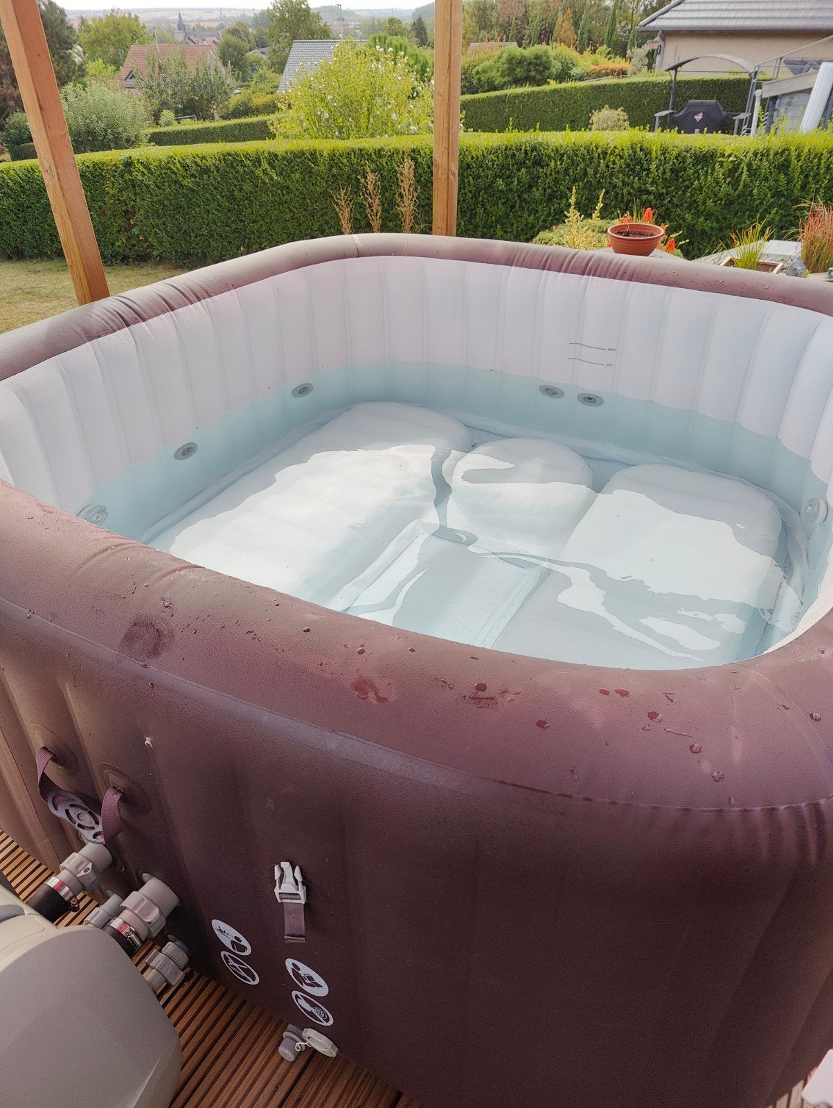 Maldives HydroJet Pro, acheté neuf en juin 2024 pour 1 100 €, Jardin & Terrasse, Bains à remous et Spas, Enlèvement, Pompe