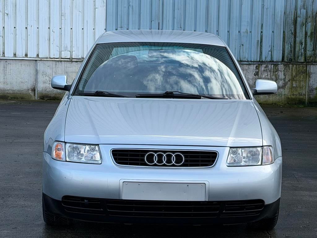 Audi a 3 1.6 Essence / 1 Main - Airco - 80 000 Km, Autos, Argent ou Gris, Entreprise, Boîte manuelle, 4 cylindres