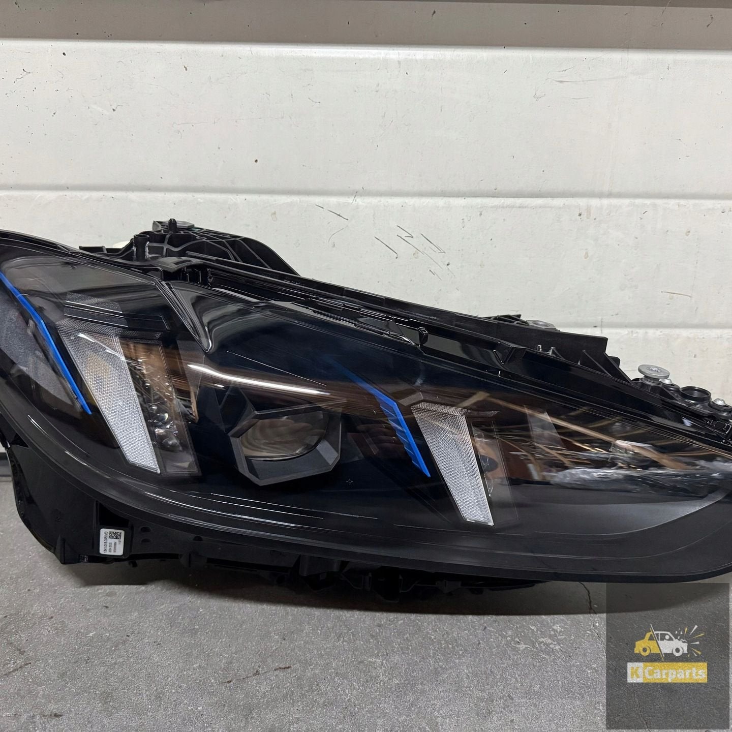 5A3B314, BMW S rie 4 G22 G23 G24 G26 M4 G82 FULL LED Shadow, Petuelring 130
80788  Munich, DE, Info@bmw.de, Utilisé, BMW