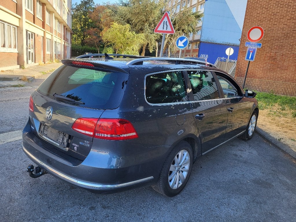 Volkswagen Passat 1.6 TDI, Autos, Cuir, Euro 5, Achat, Boîte manuelle