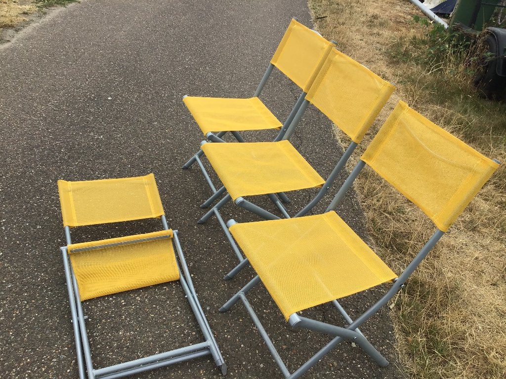 Klapstoelen, Enlèvement