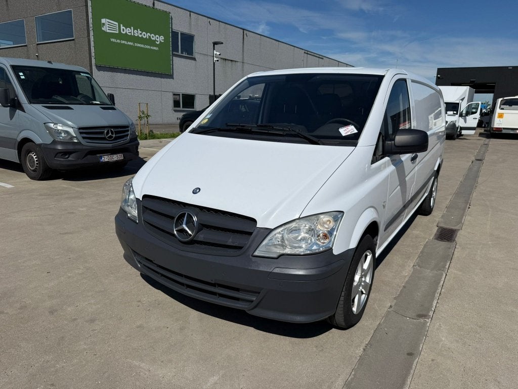 Mercedes-Benz Vito 113 (Numéro de stock 00463), 100 kW, Euro 5, Achat, Entreprise