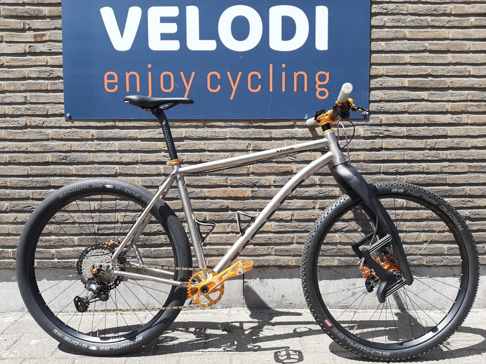 Kona Raijin titanium XL, Ophalen
