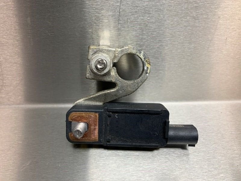 ACCU SENSOR Honda Civic (FK6 / 7/8/9) (01-2017/12-2022), Hanauer Landstraße  222-224
60314  Frankfurt am Main, DE, Honda, Gebruikt