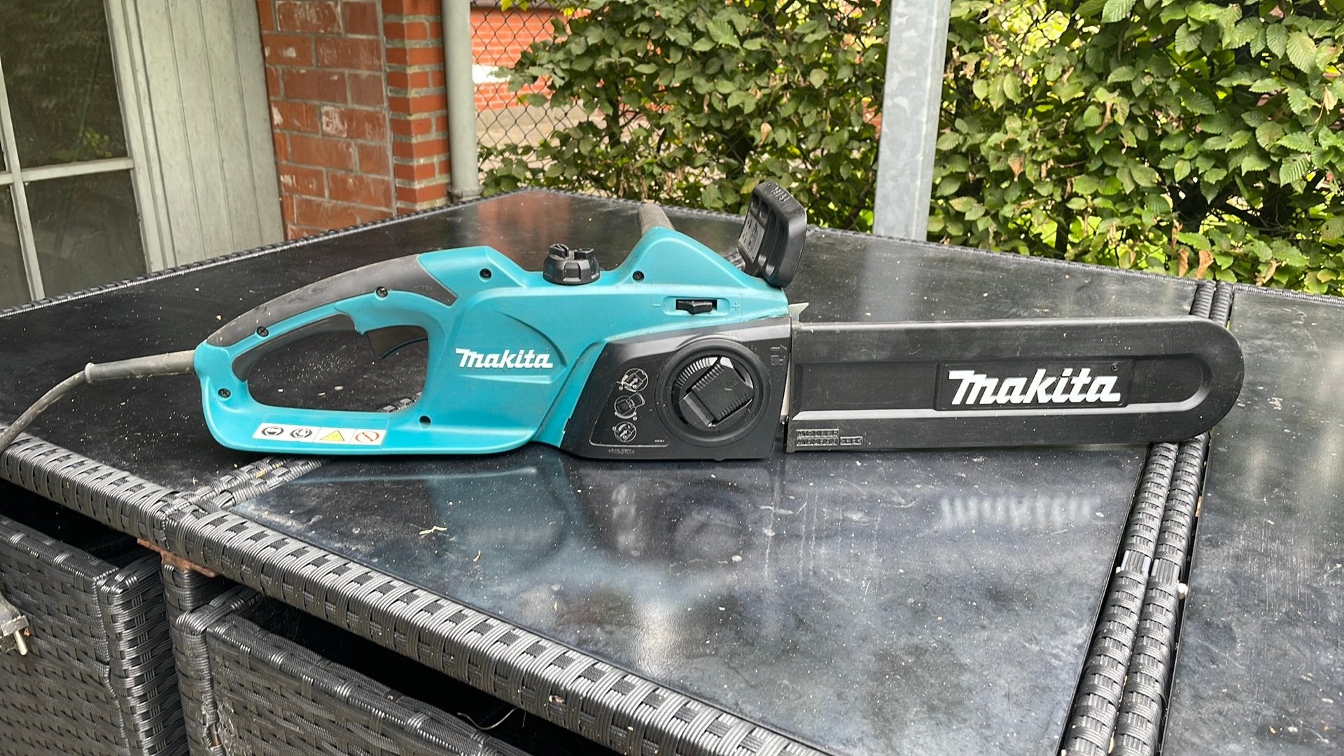 Makita UC3041A elektrische kettingzaag 1800W – Nieuwstaat, Ophalen, Zo goed als nieuw
