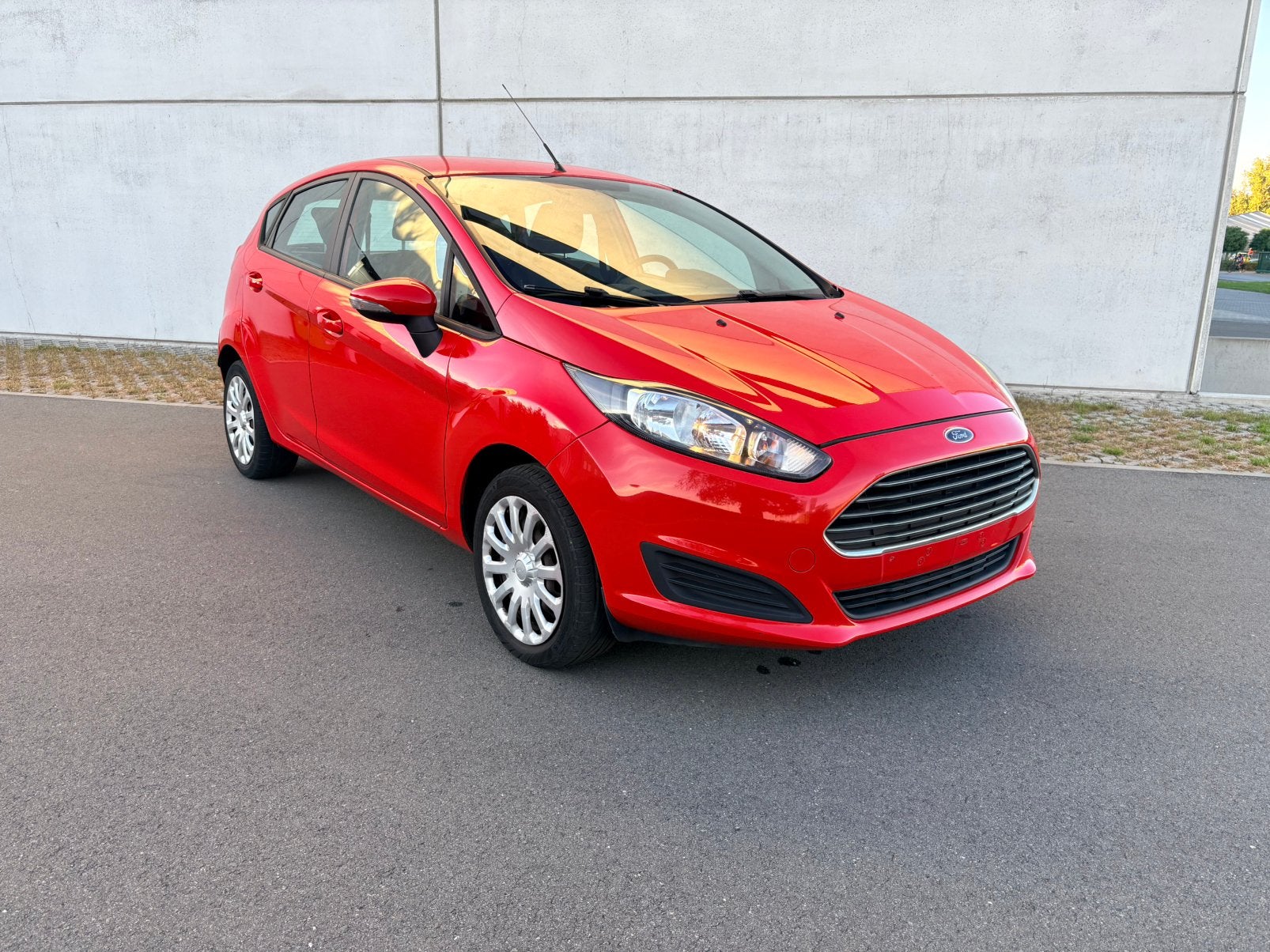 FORD FIESTA 1.0 BENZINE MOTOR PROBLEEM, Autos, Rouge, Euro 5, Achat, 998 cm³