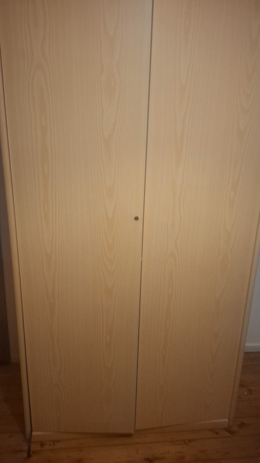 Gratis kast, Huis en Inrichting, Kasten | Kleerkasten, Ophalen, Zo goed als nieuw