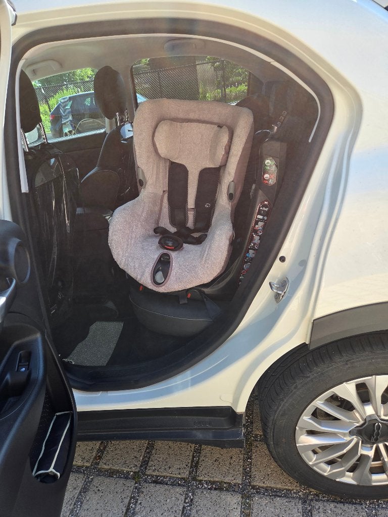 Autostoel, Verstelbare rugleuning, Autogordel, 9 t/m 18 kg, Zo goed als nieuw